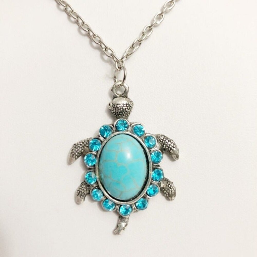Turtle Pendant Necklace Blue Rhinestone
